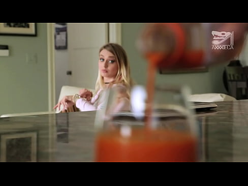 ❤️ Intombazane eshisayo enamabele amakhulu kanye ne-pussy eqinile ithola iqhude, kodwa liqine kakhulu ☑  ku-zu.yespornpics-com.ru